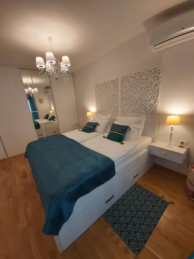 Beachfront Fontana 20 Budva Extérieur photo